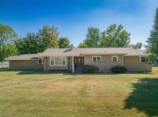 1501 Bonnie View Dr, Evansville, IN 47715