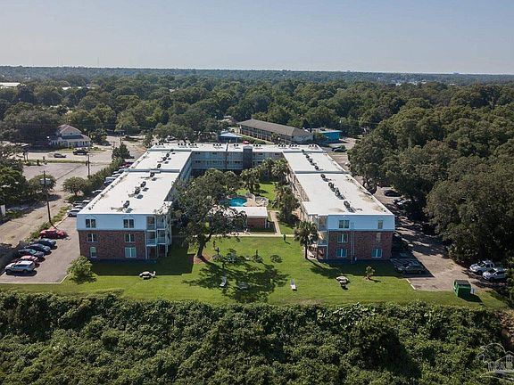3rd image of 710 Scenic Hwy APT 124