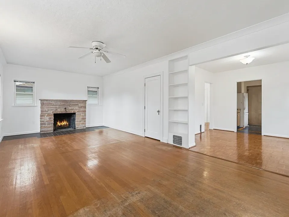 4005 SE Boise St