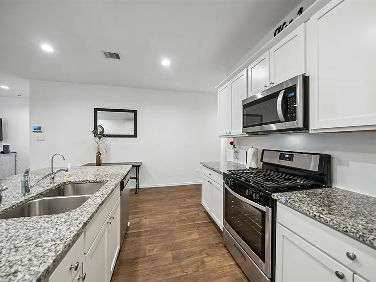 3308 Cold Swan Ct — Photo 9