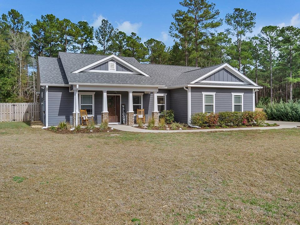 1st image of 415 Parkside Cir