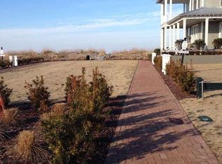 9662 23rd Bay St #B, Norfolk, VA 23518