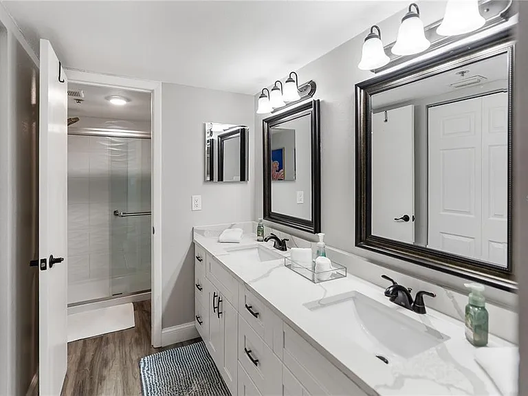 97 Sunset Dr #201 — Photo 23