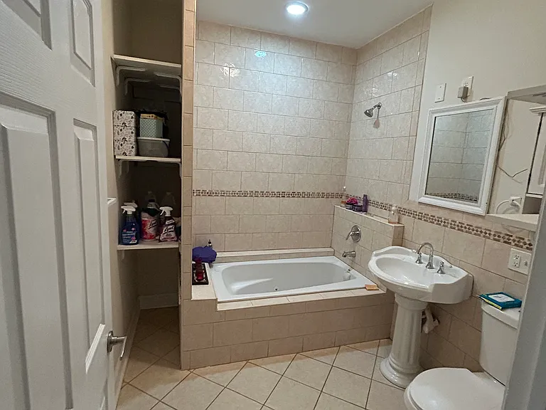 182 Littleton Ave — Photo 2