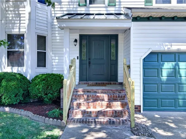 1124 Kilby Dr, Chesapeake, VA 23320