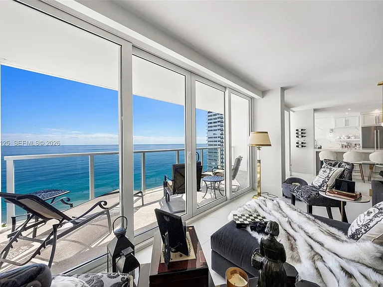 4300 N Ocean Blvd #15D — Photo 16