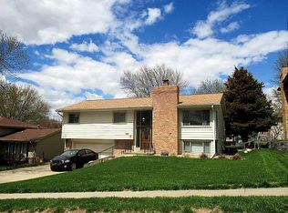 11674 Meredith Ave, Omaha, NE 68164