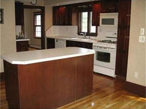 3rd image of 24 Hollis Ave
