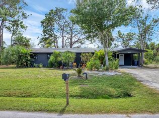 1651 Lakeview Pl, Englewood, FL 34223