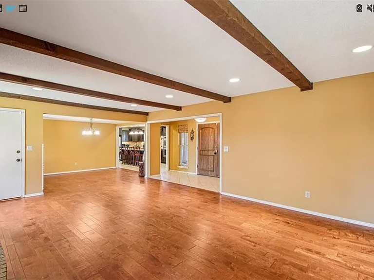 8500 N Arlington Dr — Photo 5