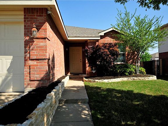 2nd image of 708 Riverflat Dr