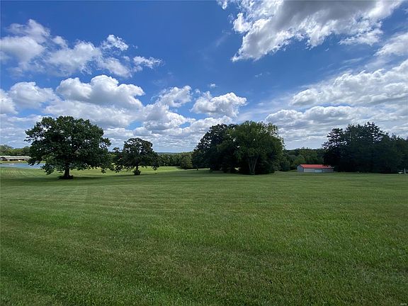 2nd image of Lily Lake Ln