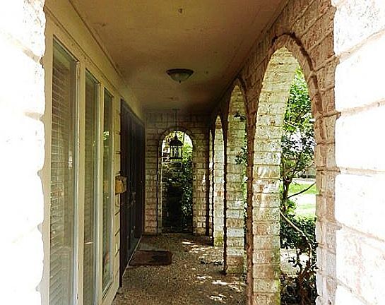 4th image of 10606 Shady River Dr