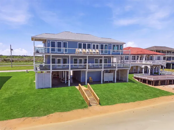 11851 Sunbather Ln, Galveston, TX 77554