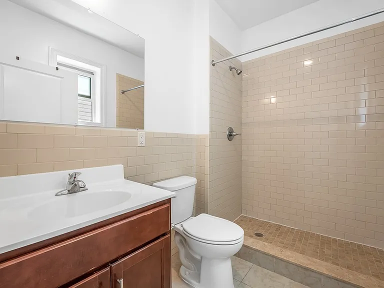 Arlington Place — Photo 12