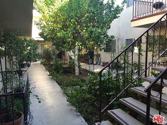 4th image of 1444 N Vista St APT 1