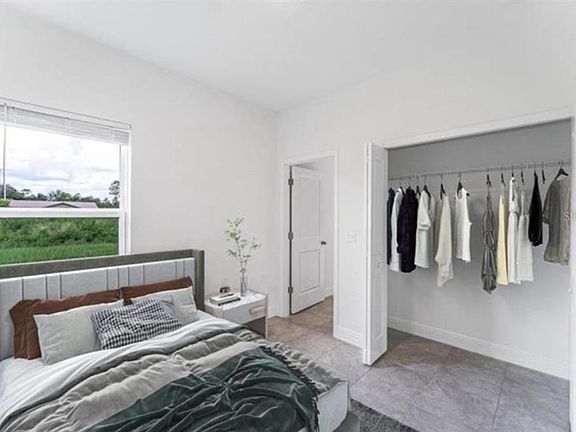 2nd image of 799 W Country Club Blvd #799