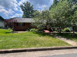 638 New Ave, Erwin, TN 37650