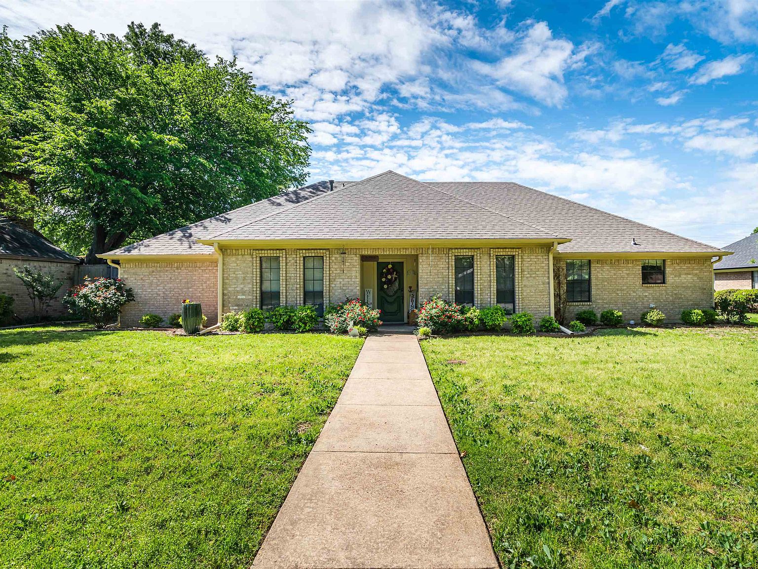 4020 Brandyn Pl, Paris, TX 75462 | MLS #37626 | Zillow