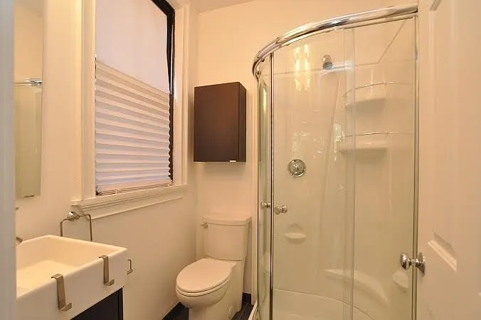 2 Wellington St #8 — Photo 9