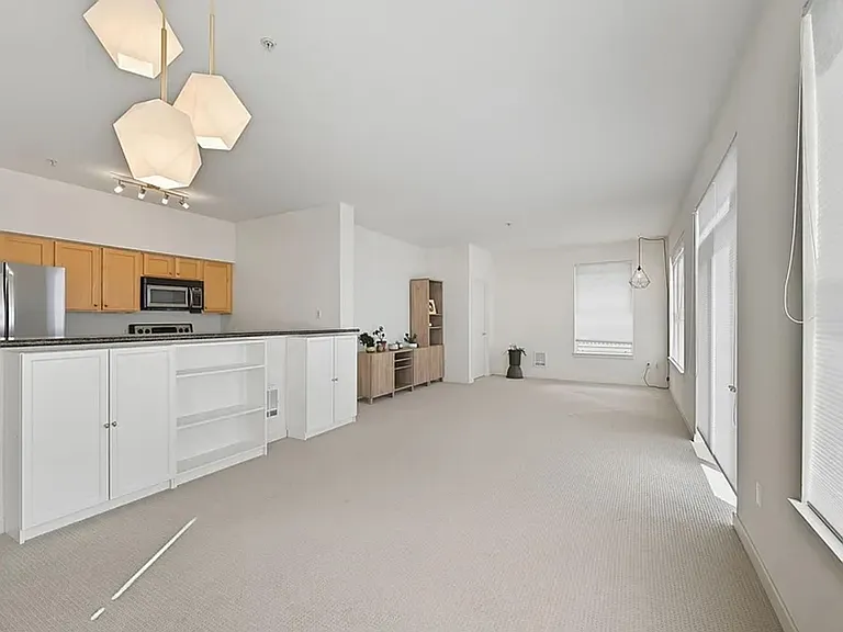 303 23rd Ave S #602 — Photo 13