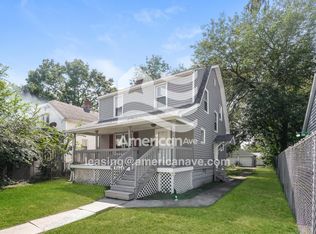 525 S Falcon St, South Bend, IN 46619