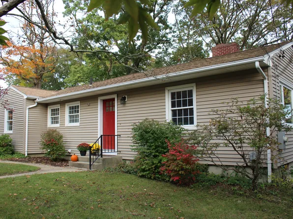 74 Twin Hills Drive, Groton, CT 06340