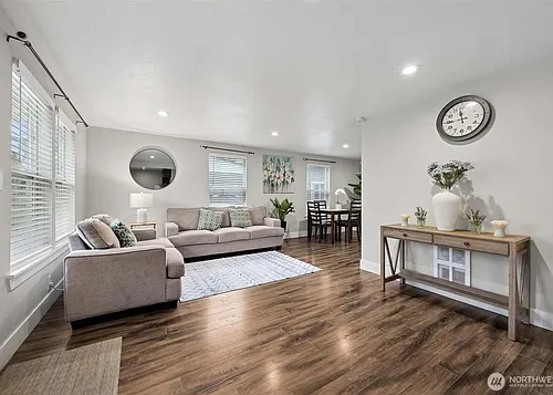 12021 79th Ave S Photo 1