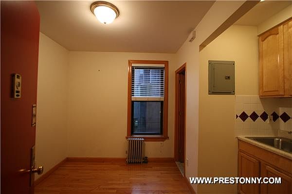 1st image of 108 Mulberry St APT 23