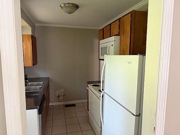4th image of 4161 Owen Rd