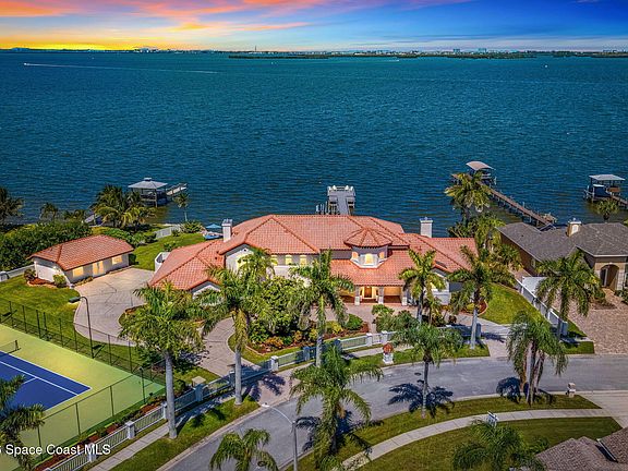 2nd image of 1840 Harbor Point Dr