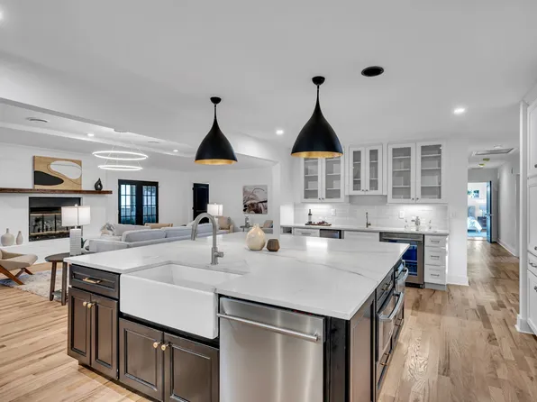 818 Bresslyn Rd, Nashville, TN 37205