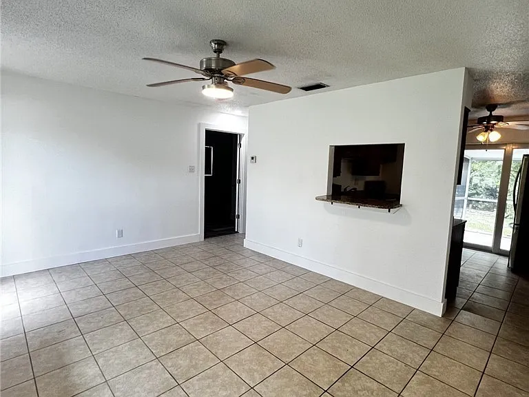 4145 Saums Dr — Photo 2