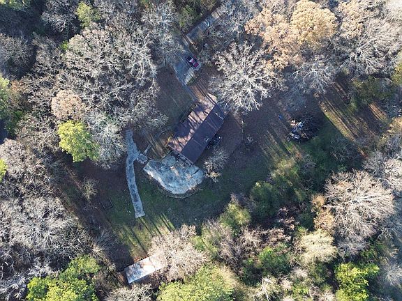 3rd image of 4196 Prince St