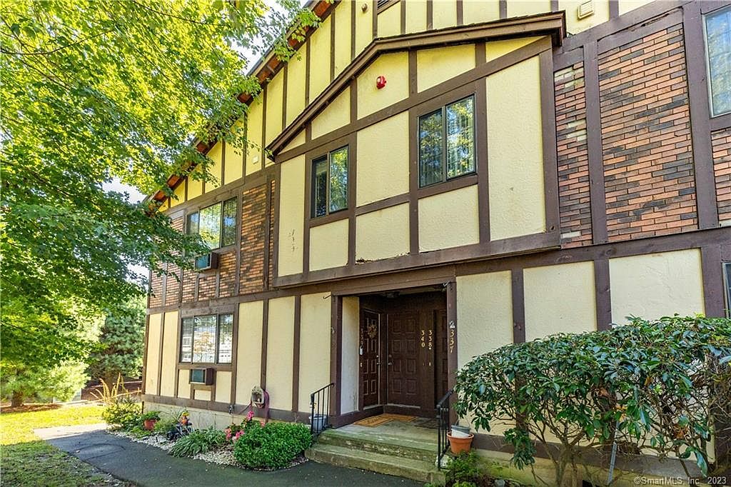 340 Foxwood Ln 340, Milford, CT 06461 Zillow
