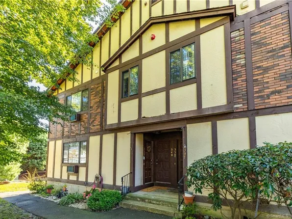 340 Foxwood Lane #340, Milford, CT 06461
