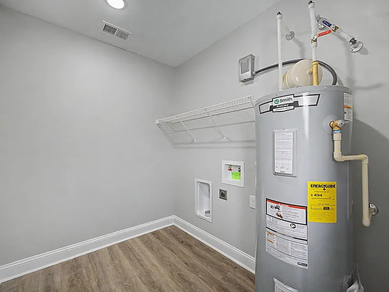 209 Harvest Park Dr — Photo 20