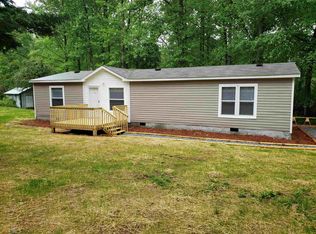 716 Hank Fry Rd, Clarkesville, GA 30523