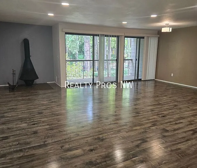 13680 NE 69th St #637 — Photo 7