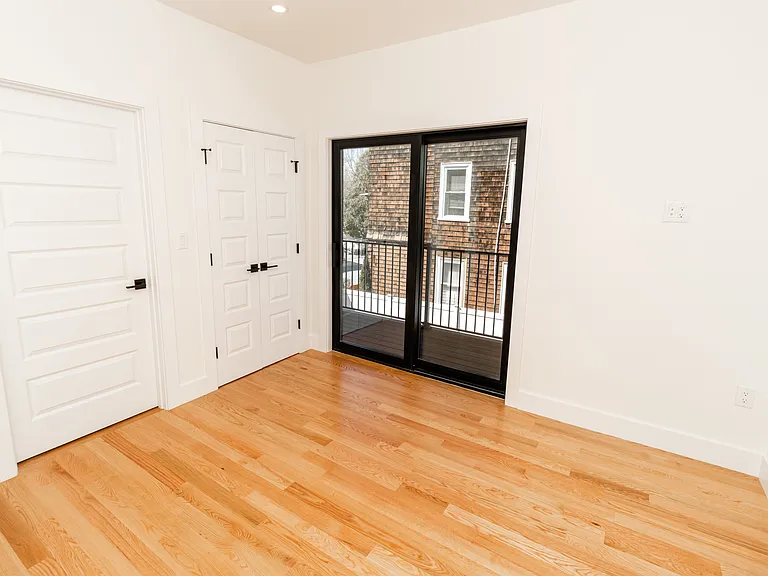 28-30 Clifton St #30C — Photo 19