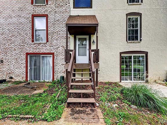 4th image of 314 Carmel Woods Dr
