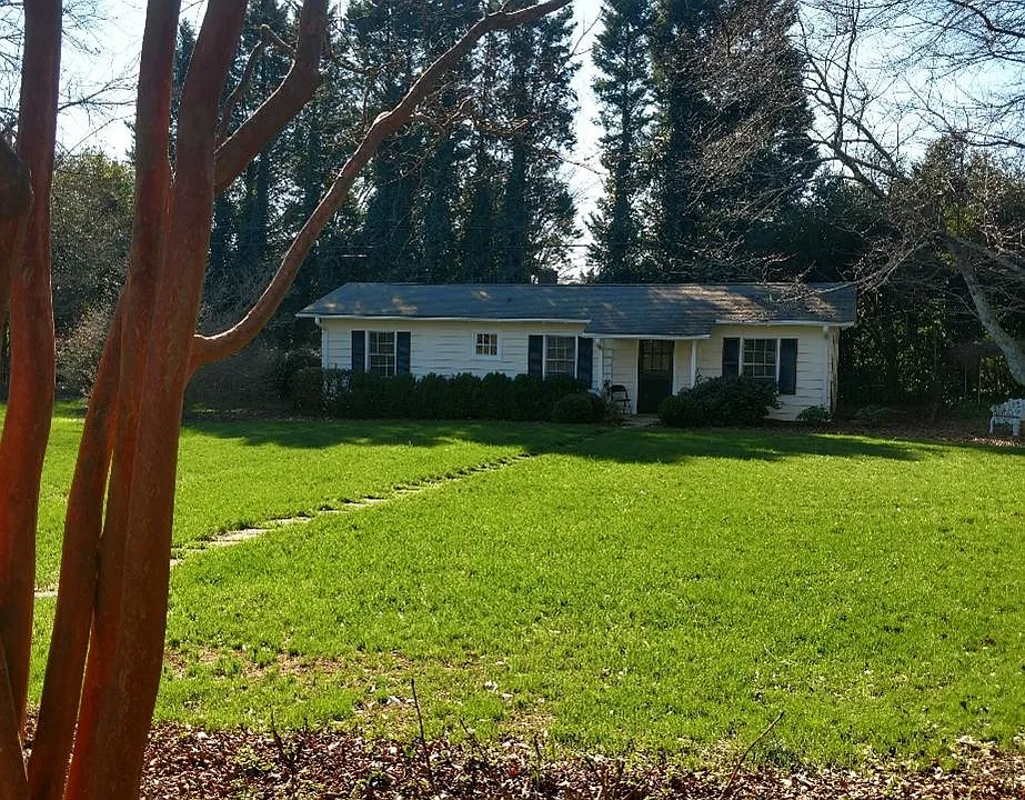 2328 Providence Rd
