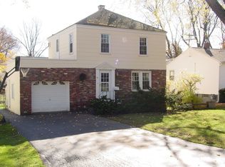 19 Kakely St, Albany, NY 12208