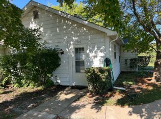 506 N Lake Shore Dr, Palatine, IL 60067