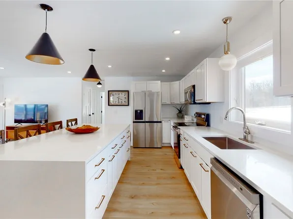 8675 Alderman Rd, Hammondsport, NY 14840