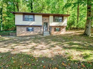 443 Old Christianburg Rd, Sweetwater, TN 37874