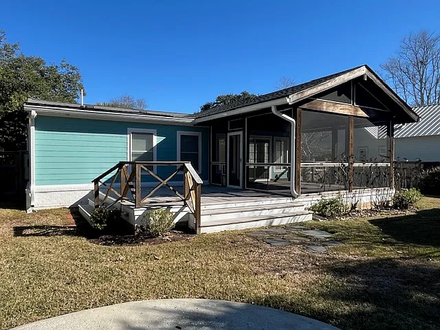 1473 Indian St — Photo 9