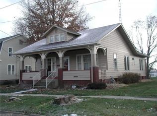 212 4th St NE, Carrollton, OH 44615