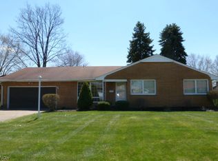 611 Matawan Dr, Campbell, OH 44405