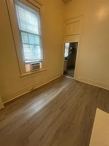 2119 Josephine St — Photo 9
